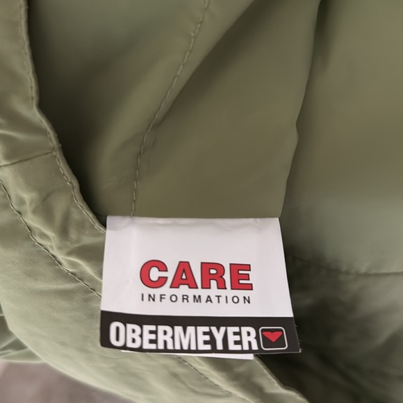 Obermeyer Ladies ski jacket - Picture 10 of 12